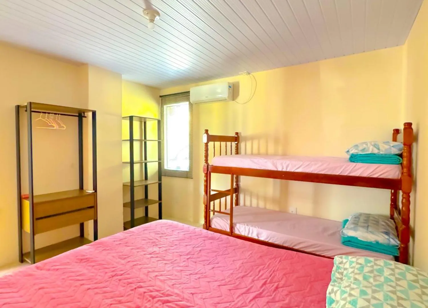 Casa De Anita Pinheira 30M Da Praia Palhoça 0*,